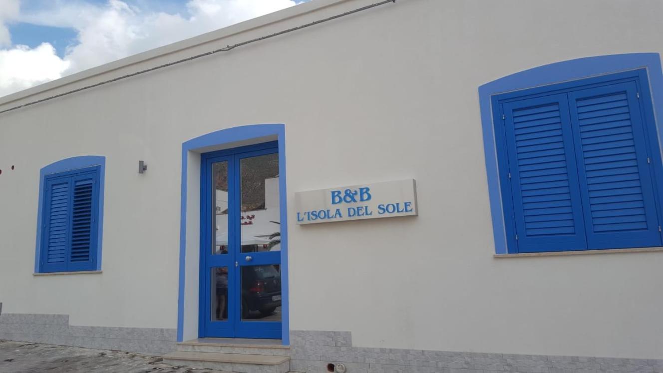 L'Isola Del Sole Bed and Breakfast Castelluzzo Εξωτερικό φωτογραφία