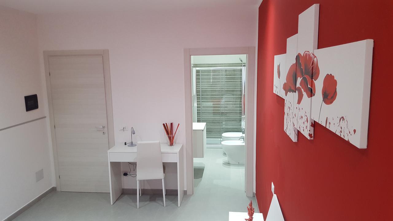 L'Isola Del Sole Bed and Breakfast Castelluzzo Εξωτερικό φωτογραφία