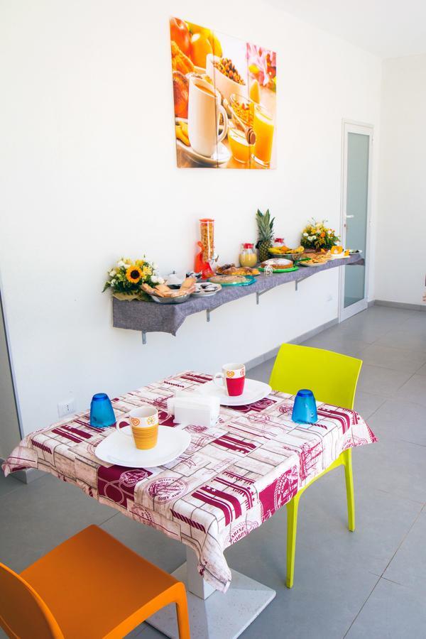 L'Isola Del Sole Bed and Breakfast Castelluzzo Εξωτερικό φωτογραφία